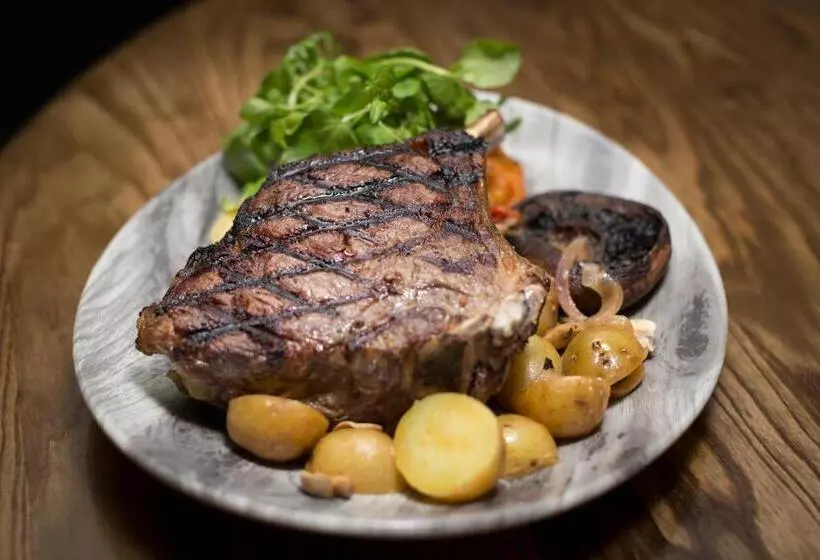 호텔 The Ship & Trades