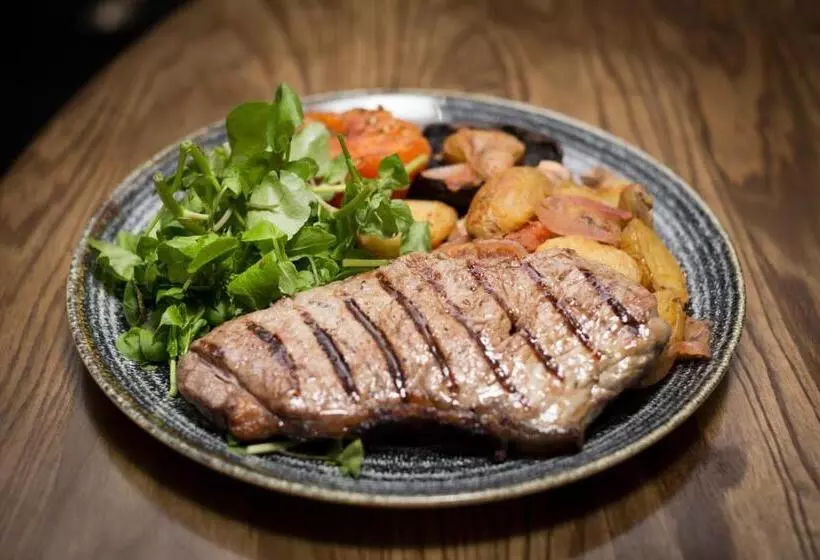 호텔 The Ship & Trades