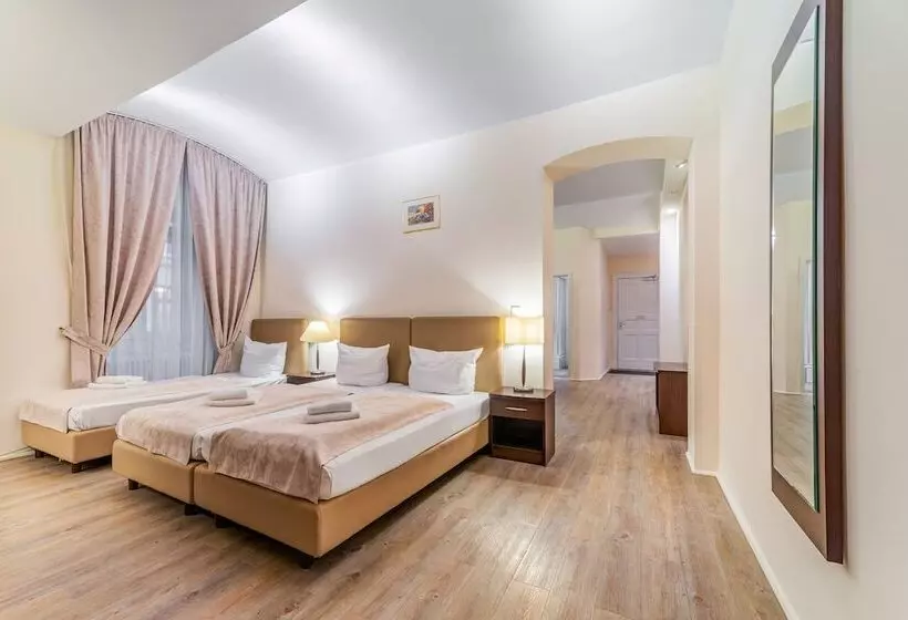 Upper Room Hotel Kurfürstendamm