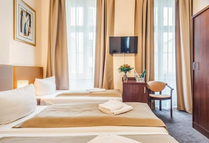 Upper Room Hotel Kurfürstendamm