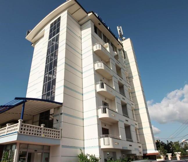 فندق White Dream