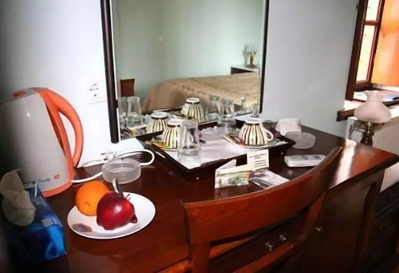 Pensionat Nikolas Guesthouse