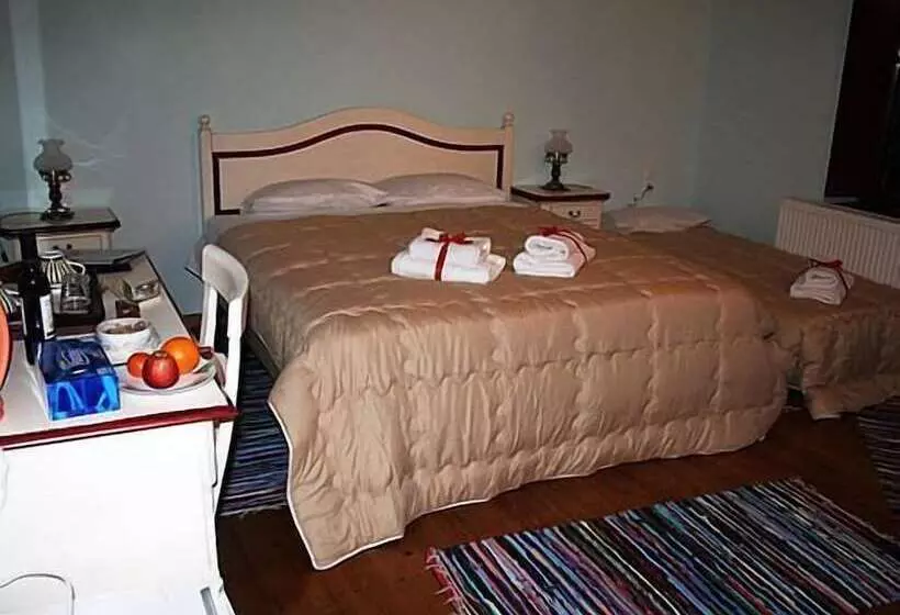 Pensionat Nikolas Guesthouse