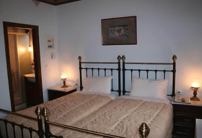 Pensionat Nikolas Guesthouse