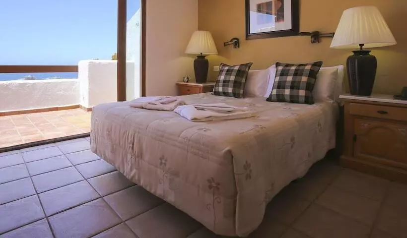 Beverly Hills Suites   Excel Hotels & Resorts