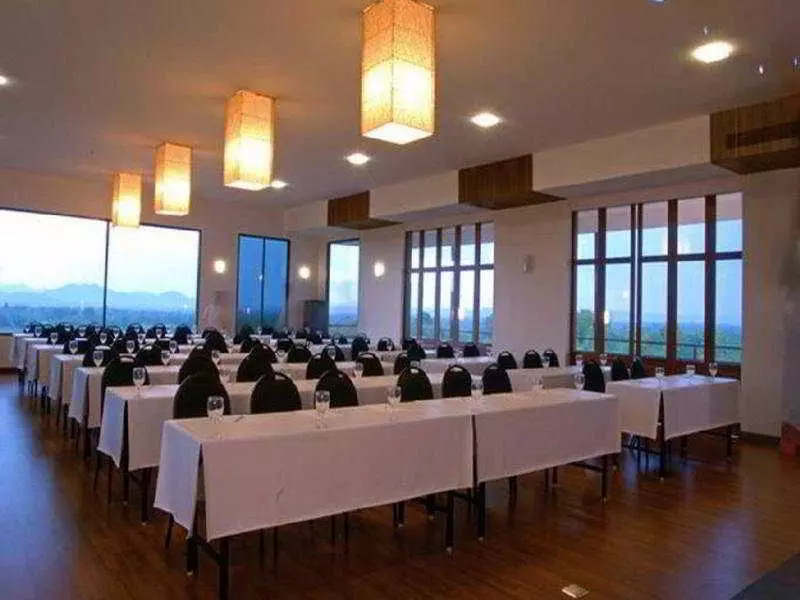 Отель Villa Paradis