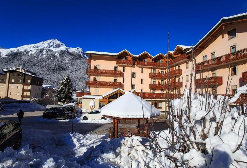 فندق Gruppo Brenta