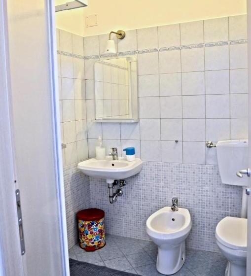 پانسیون Levante Blu