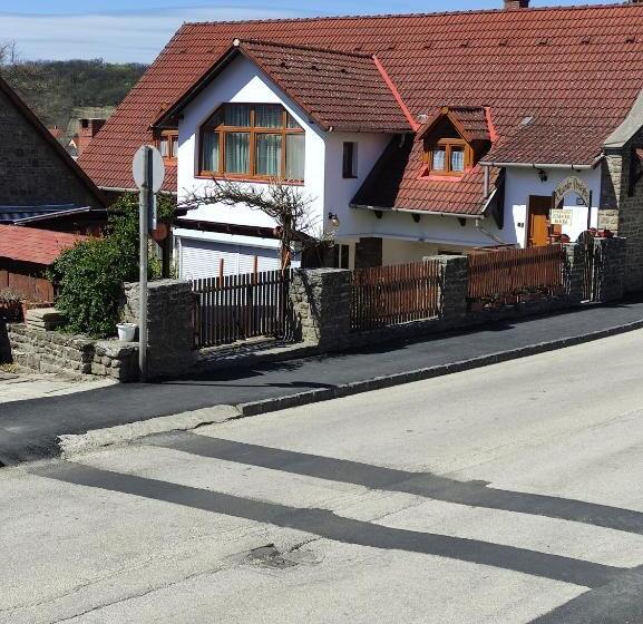 Pensjonat Oleander Vendégház