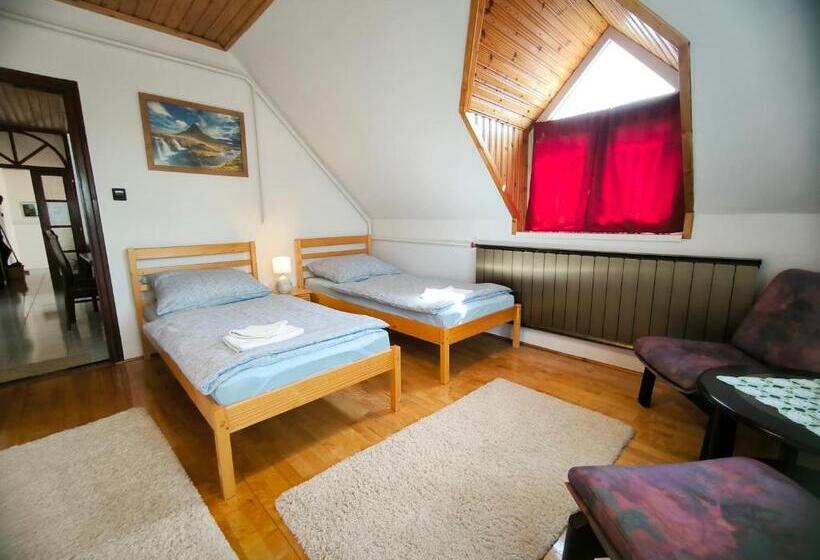 Pensjonat Oleander Vendégház