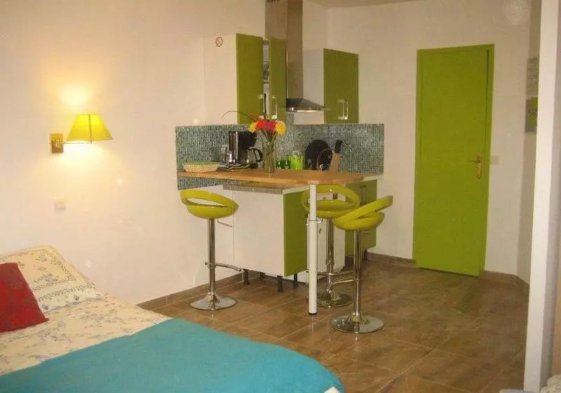 Appart'hôtel Karraz