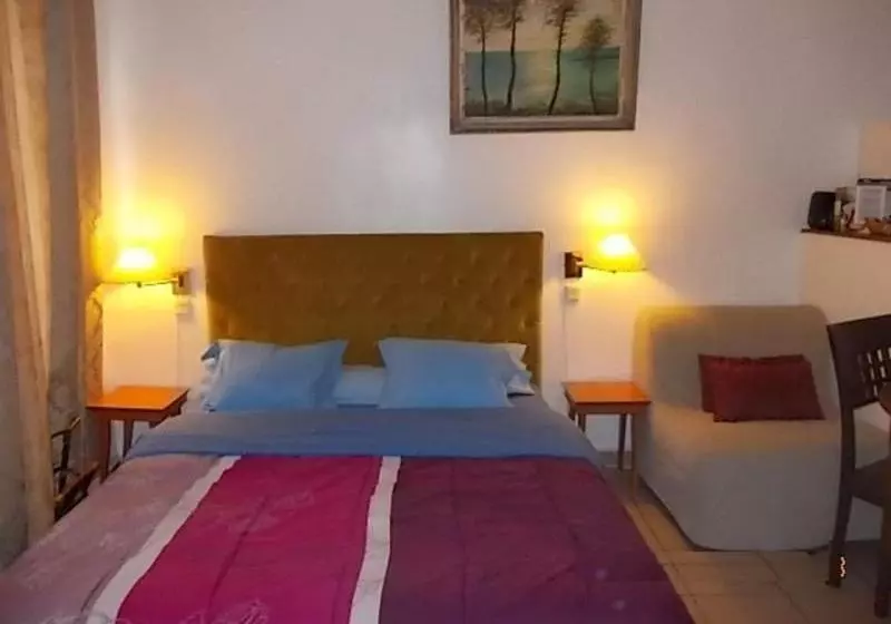 Appart'hôtel Karraz