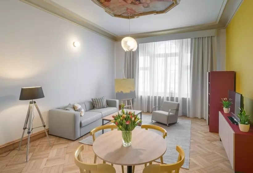 Art House Apartments By Adrez Living