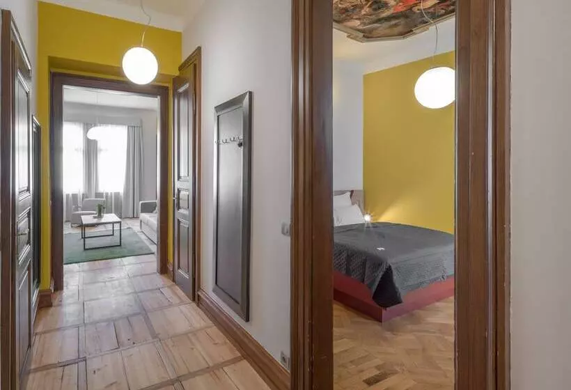 Art House Apartments By Adrez Living