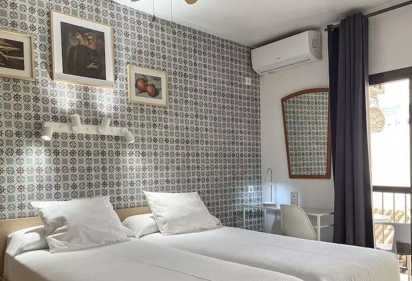 Beatriz Charming Hostal