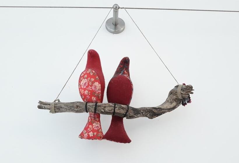 تختخواب و صبحانه Calcada Guesthouse