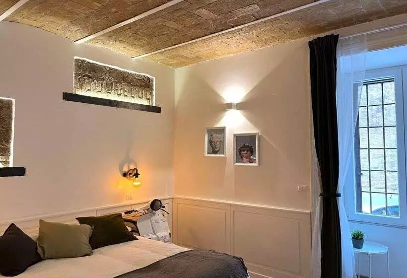 Bed and Breakfast Domus Avi Guest House