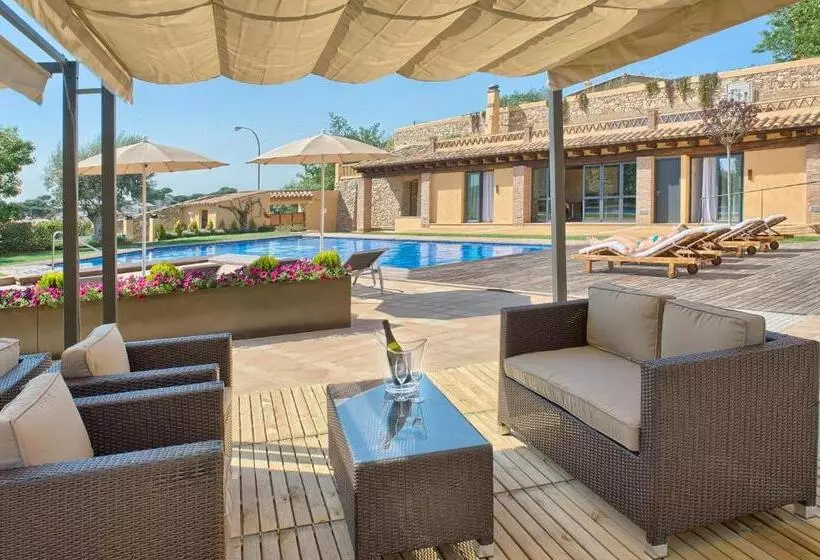 تختخواب و صبحانه Hostalet De Begur Adults Only