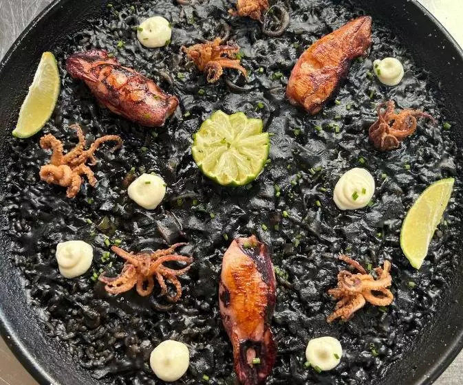 فندق فئة نجمة واحدة Pension Amarantos