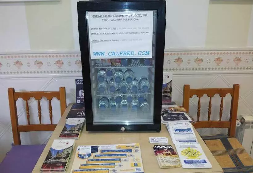 Hostelli Pension Calfred Ii