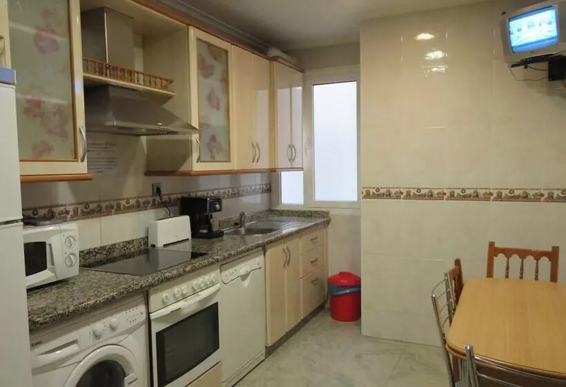 Hostelli Pension Calfred Ii