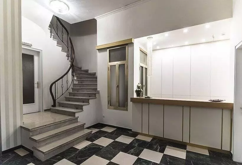 בית מלון כפרי Ares Athens