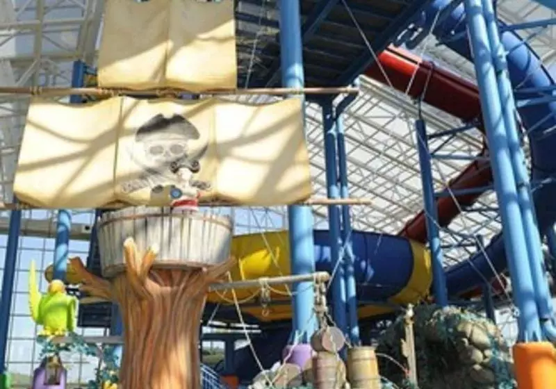 فندق Big Splash Adventure Indoor Water Park & Resort