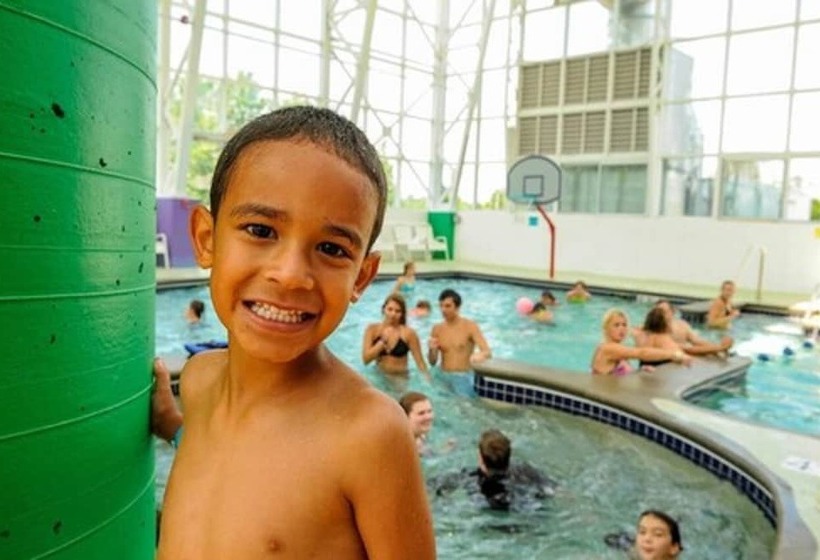 호텔 Big Splash Adventure Indoor Water Park & Resort