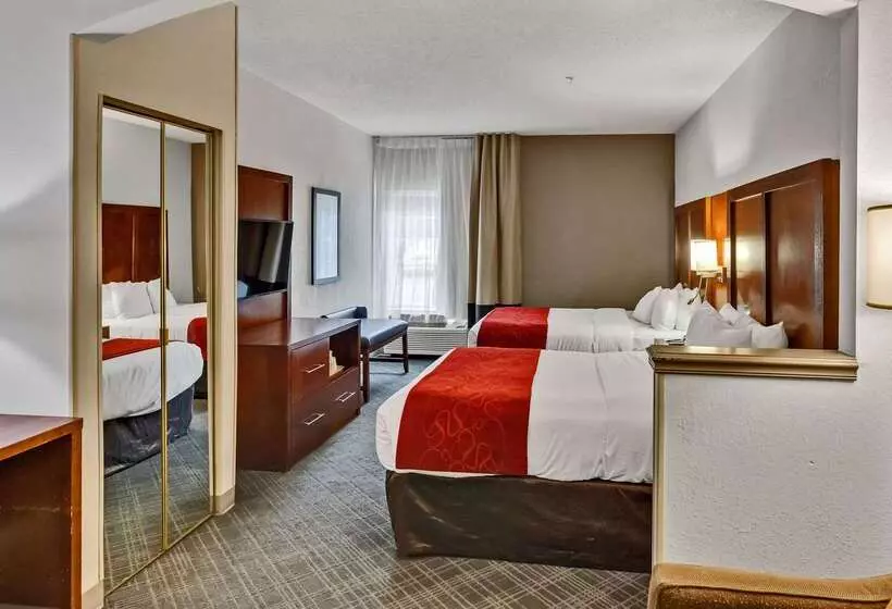 ホテル Comfort Suites Salisbury I85