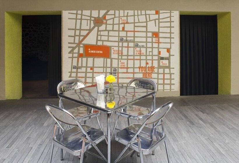 Отель Downtown Beds