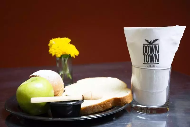 Отель Downtown Beds