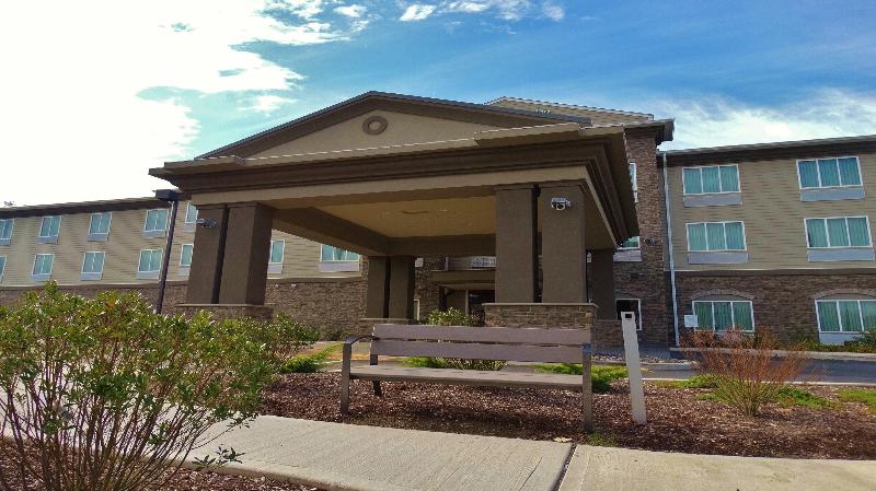 בית מלון כפרי Holiday Inn Express And Suites Montgomery, An Ihg