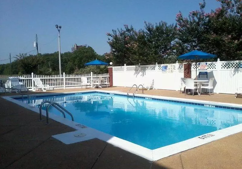 Hotel Holiday Inn Express And Suites Montgomery, An Ihg