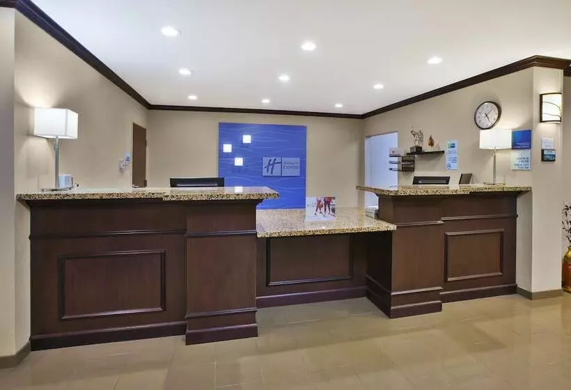 호텔 Holiday Inn Express & Suites Washington Meadow Lands, An Ihg