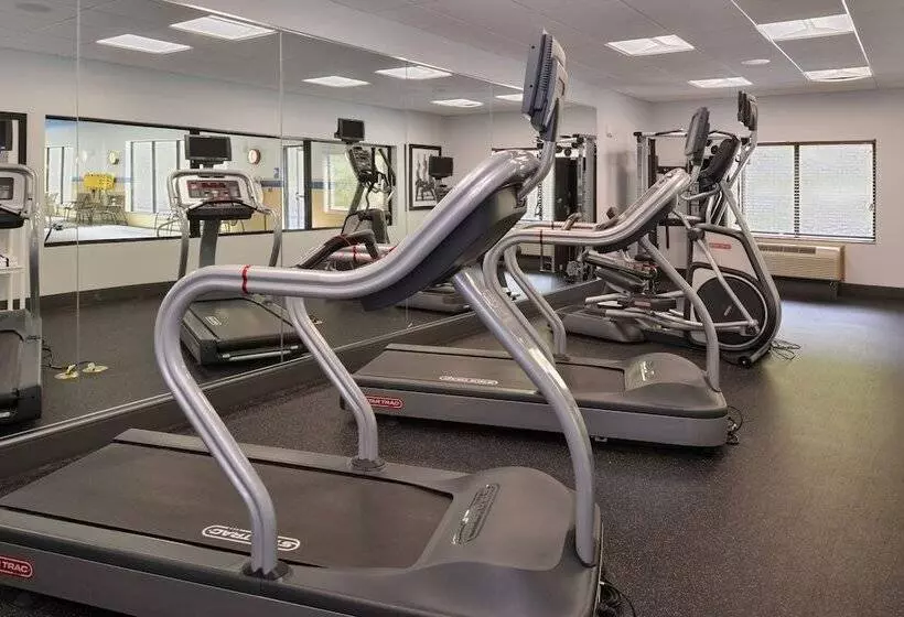 호텔 Holiday Inn Express & Suites Washington Meadow Lands, An Ihg