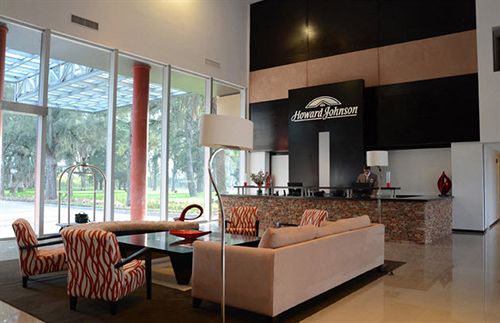 Hotel Howard Johnson Plaza Resort