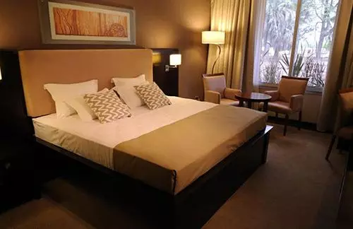 ホテル Howard Johnson Plaza Resort