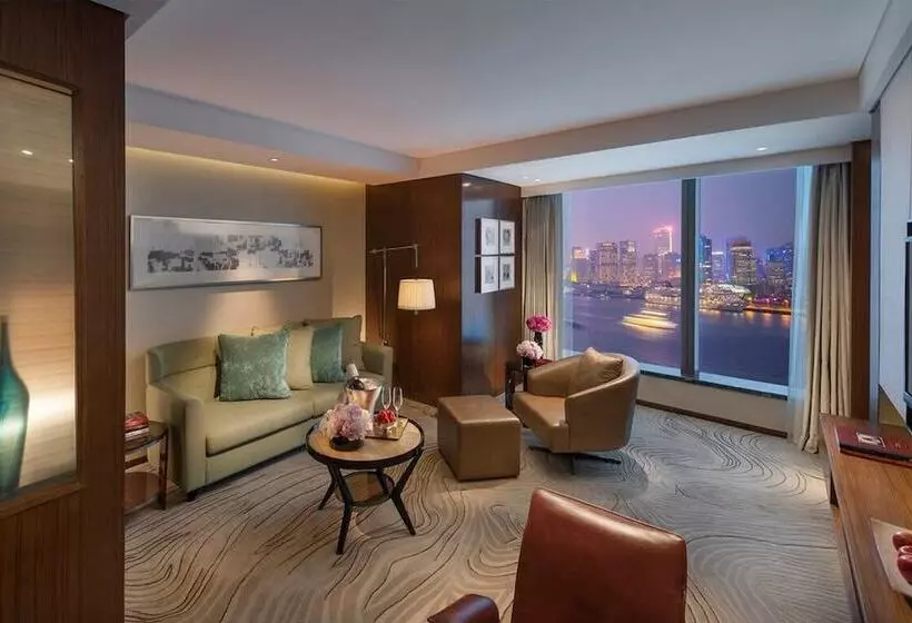 هتل Mandarin Oriental Pudong, Shanghai
