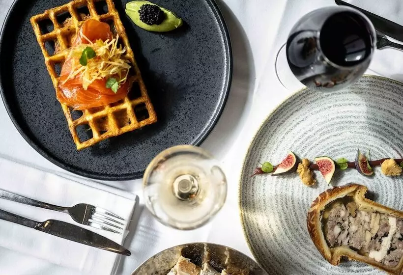 Hôtel Molitor Hôtel & Spa Paris Mgallery Collection