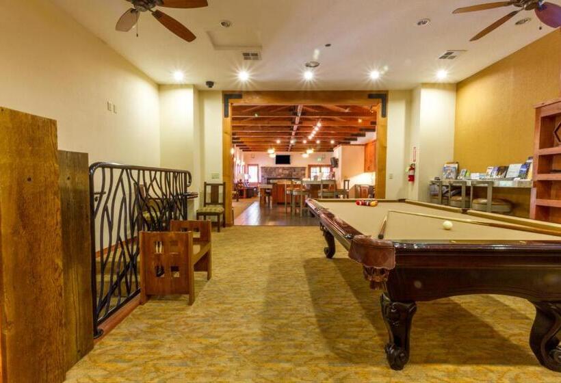 Mountain Retreat Resort, A Vri Resort