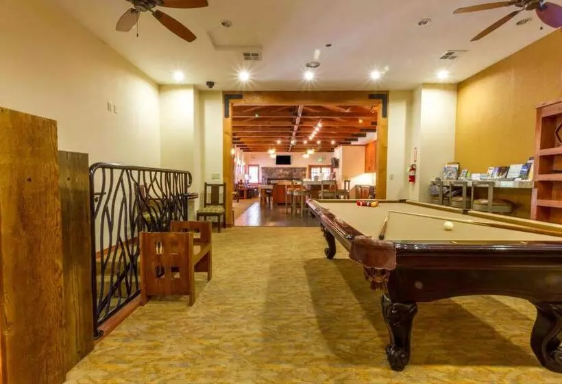 Mountain Retreat Resort, A Vri Resort