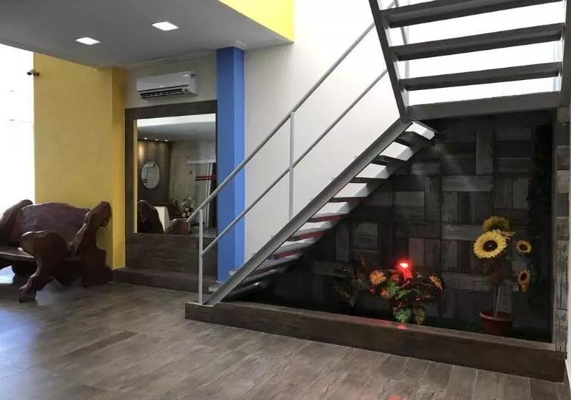 호스텔 Porto Salvador