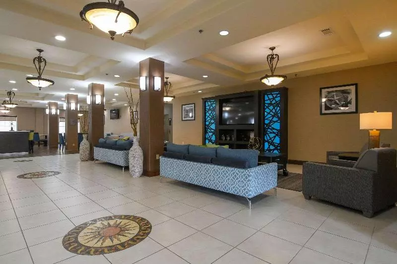 Отель Baymont Inn & Suites By Wyndham Glen Rose