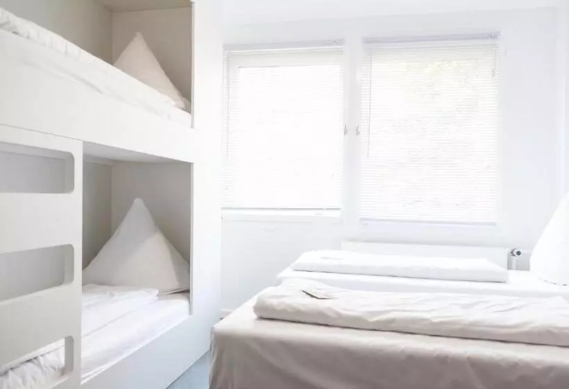 هتل Bnb Near Brandenburg Gate Rooms & Apartments