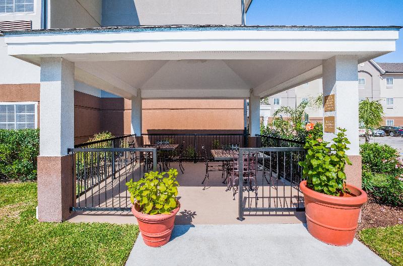 فندق Candlewood Suites Lake Jackson, An Ihg