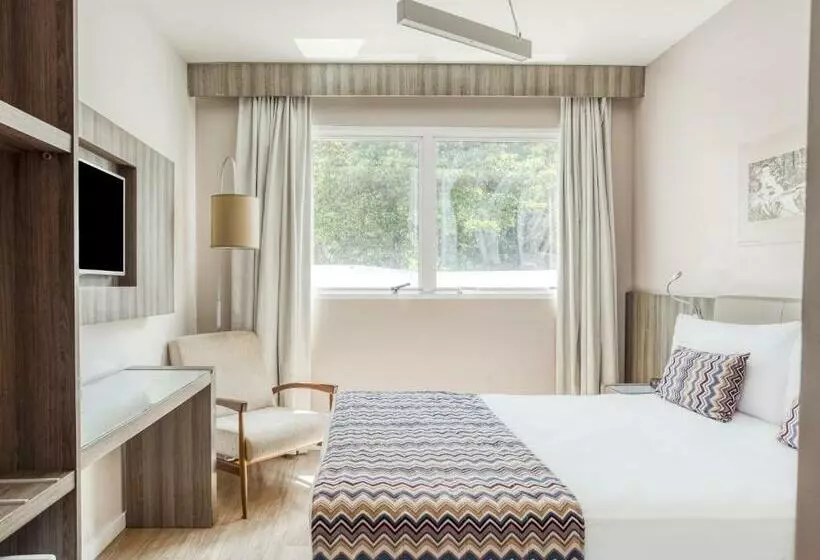 בית מלון כפרי Cha Pampulha Design