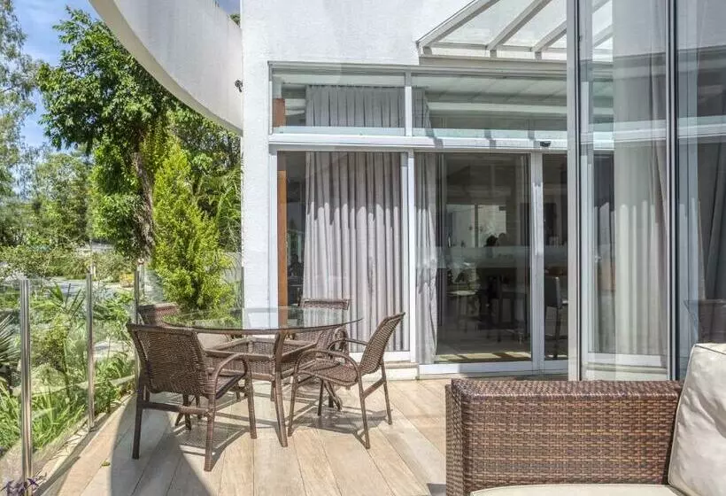 בית מלון כפרי Cha Pampulha Design