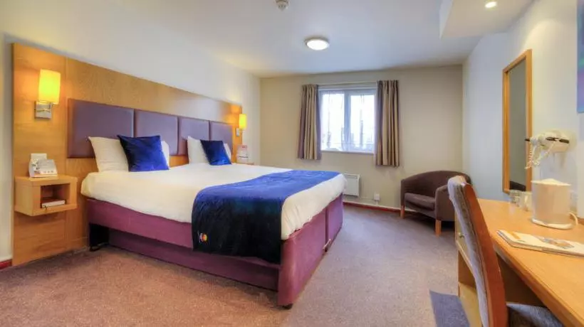 בית מלון כפרי V Lodge Manchester