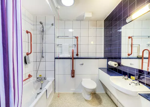 בית מלון כפרי V Lodge Manchester