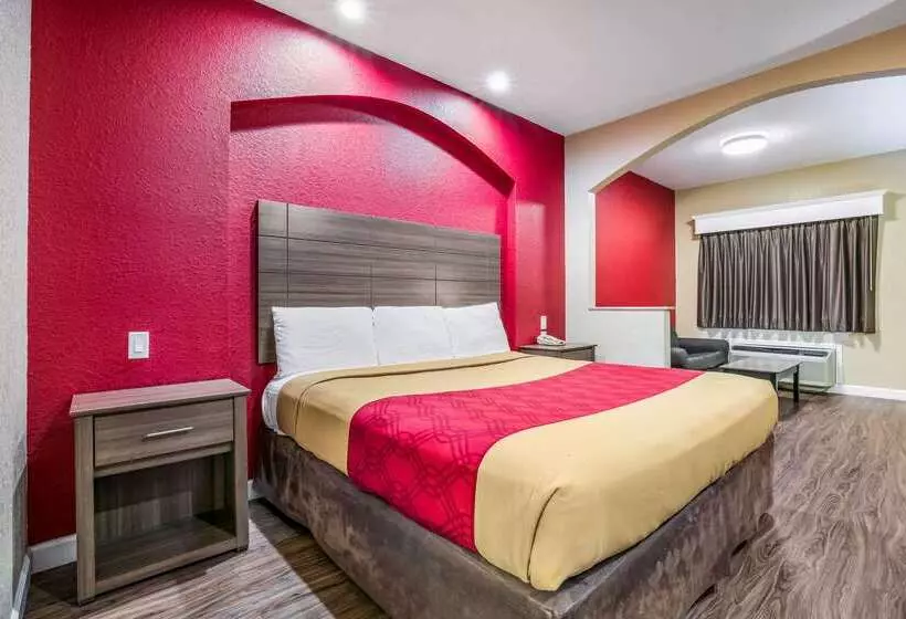 Hotel Econo Lodge Inn & Suites